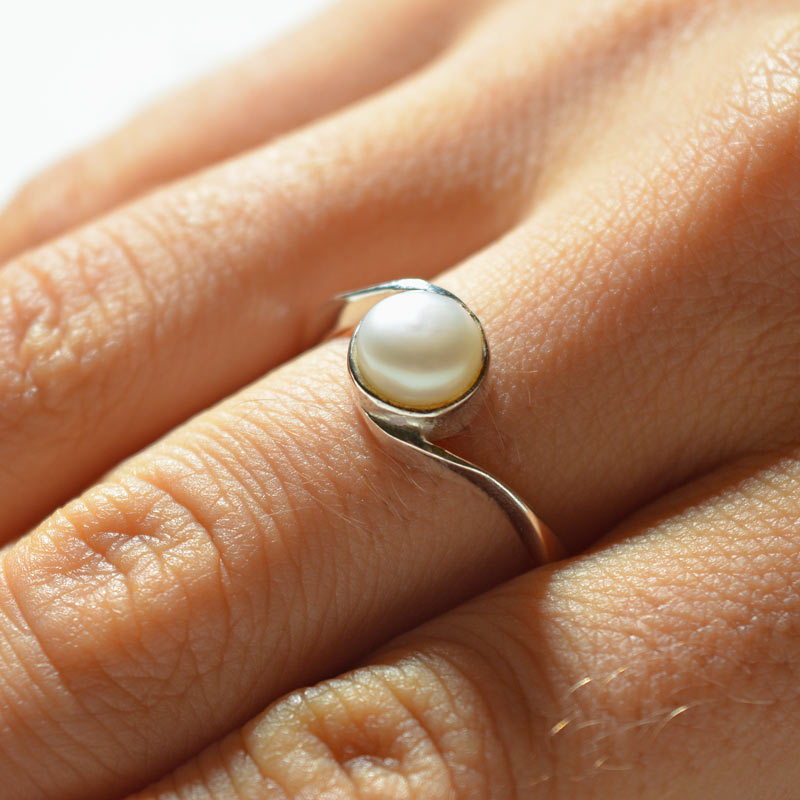 Spiral Pearl Ring