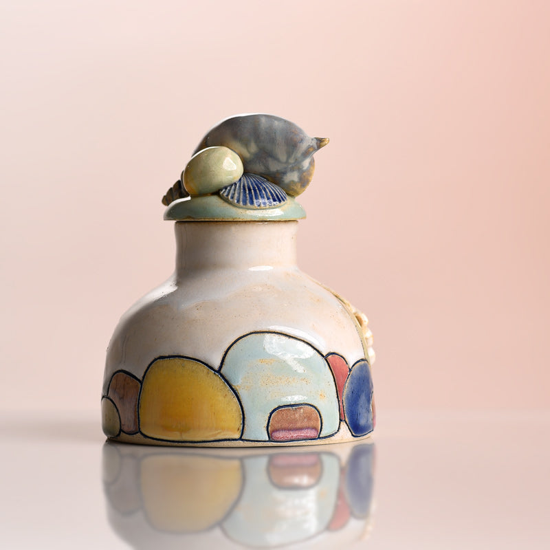 Shall and Pebble Tea jar