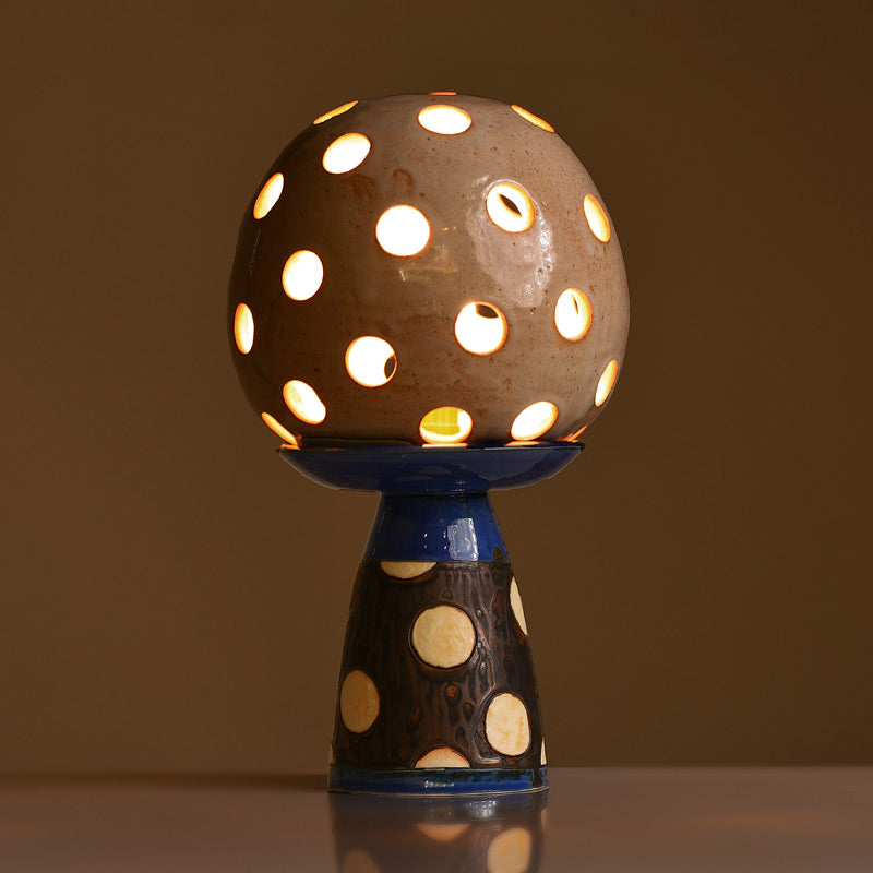 Polka Dots ceramic lamp